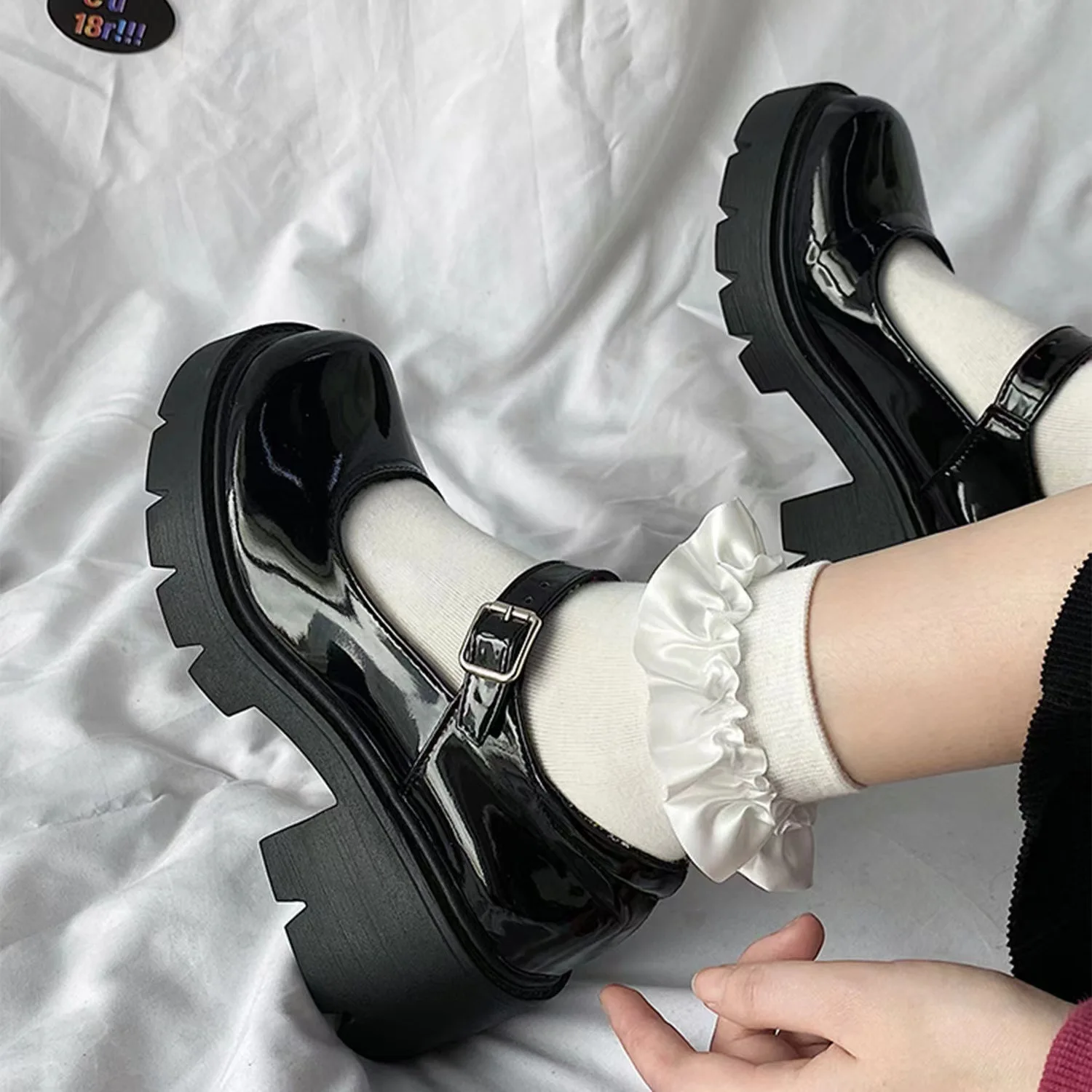 Shoes Lolita Black Ankle Buckle Platform Pumps Student Japanese Style Mary Jane Vintage Patent Leather Shoes Punk Thick Heels
Shoes Lolita Black Ankle Buckle Platform Pumps Student Japanese Style Mary Jane Vintage Patent Leather Shoes Punk Thick Heels