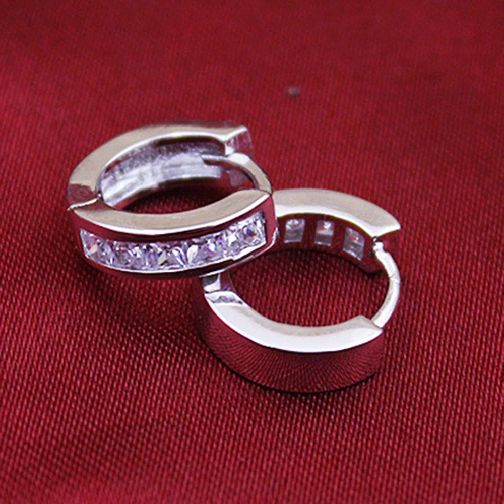 Простые роскошные блестящие круглые серьги из стерлингового серебра 925 пробы с цирконием класса ААА для женщин, подарки на свадьбу, очаровательные украшения
Простые роскошные блестящие круглые серьги из стерлингового серебра 925 пробы с цирконием класса ААА для женщин, подарки на свадьбу, очаровательные украшения