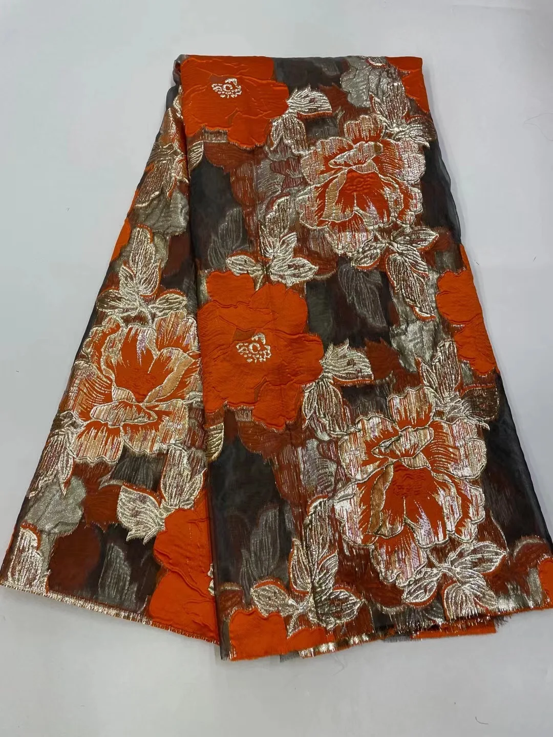 Beautiful Jacquard African Organza Lace Fabric New High Quality Applique Gold Line Lace French Mesh Tulle Fabric For Dress Sew
Beautiful Jacquard African Organza Lace Fabric New High Quality Applique Gold Line Lace French Mesh Tulle Fabric For Dress Sew
