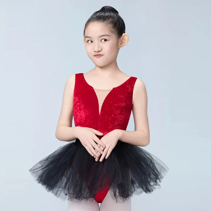 Wide shoulders Ballet Leotard Girls Velvet Dance Bodysuit V-neck Gymnastic Leotard Toddler Ballerina Outfits Dancewear
Wide shoulders Ballet Leotard Girls Velvet Dance Bodysuit V-neck Gymnastic Leotard Toddler Ballerina Outfits Dancewear