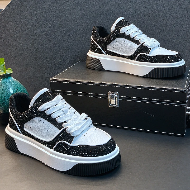 New Arrival Men Fashion Personality Casual Crystal Board Shoes Luxury Designer Youth Trending Thick Bottom Bling Sneakers
New Arrival Men Fashion Personality Casual Crystal Board Shoes Luxury Designer Youth Trending Thick Bottom Bling Sneakers