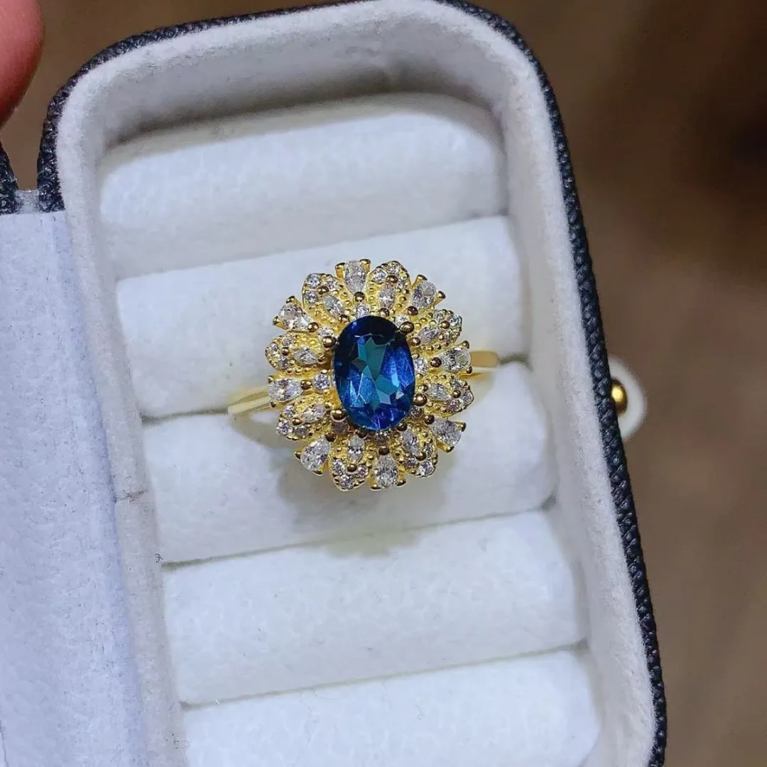 Изысканное дышащее серебряное кольцо London Blue Topaz S925, подчеркивающее темперамент, идеальный подарок-сюрприз для нее
Изысканное дышащее серебряное кольцо London Blue Topaz S925, подчеркивающее темперамент, идеальный подарок-сюрприз для нее