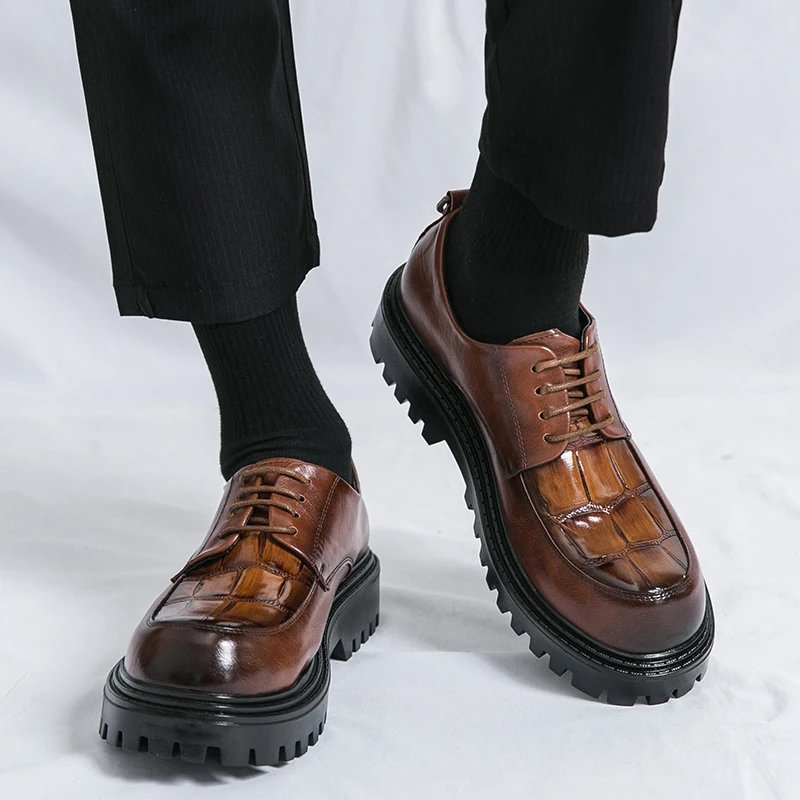 Thick Soled Derby Shoes Round Toe Patent Leather Height Increasing Business Formal Wear Young People Weddings Trendy Shoes
Thick Soled Derby Shoes Round Toe Patent Leather Height Increasing Business Formal Wear Young People Weddings Trendy Shoes