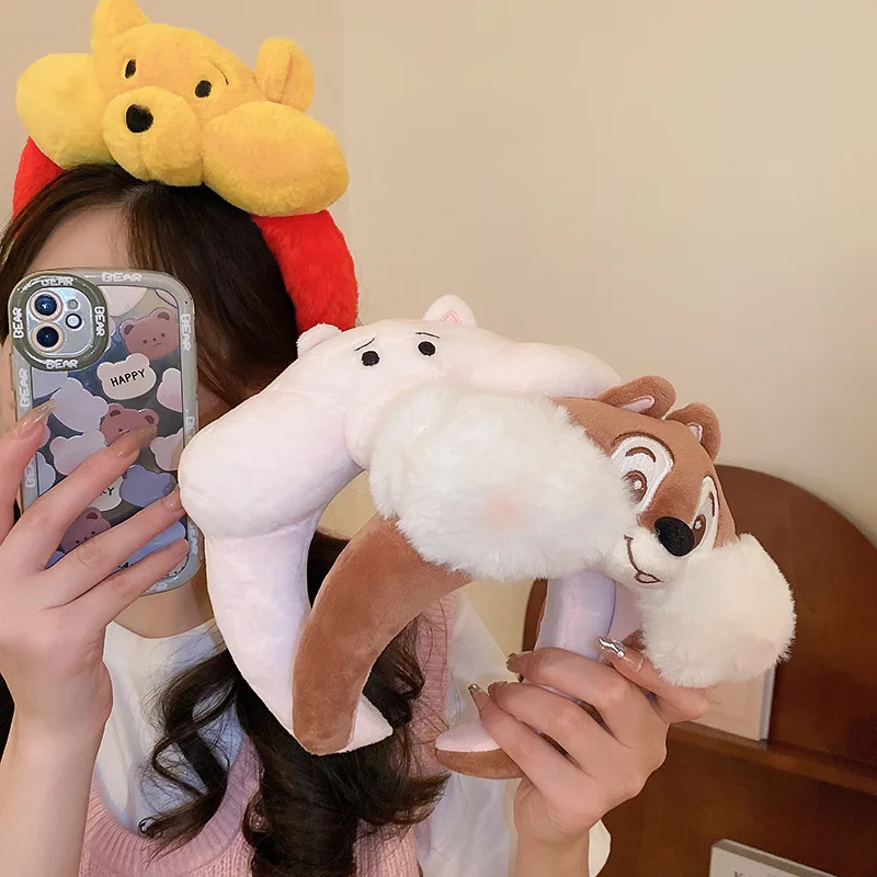 Cartoon contrasting color plush sponge headband cute high skull Winter Women Hair Accessories
Cartoon contrasting color plush sponge headband cute high skull Winter Women Hair Accessories