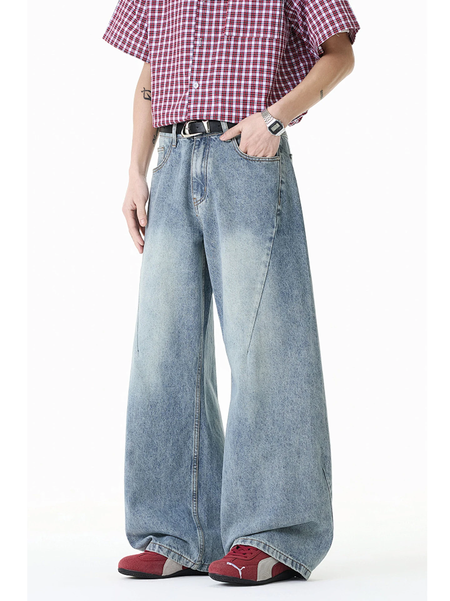 Retro Washed American High Street Men's Loose Wide Leg Knife Denim Jeans Youthful Casual Style Straight Tube Fit
Retro Washed American High Street Men's Loose Wide Leg Knife Denim Jeans Youthful Casual Style Straight Tube Fit