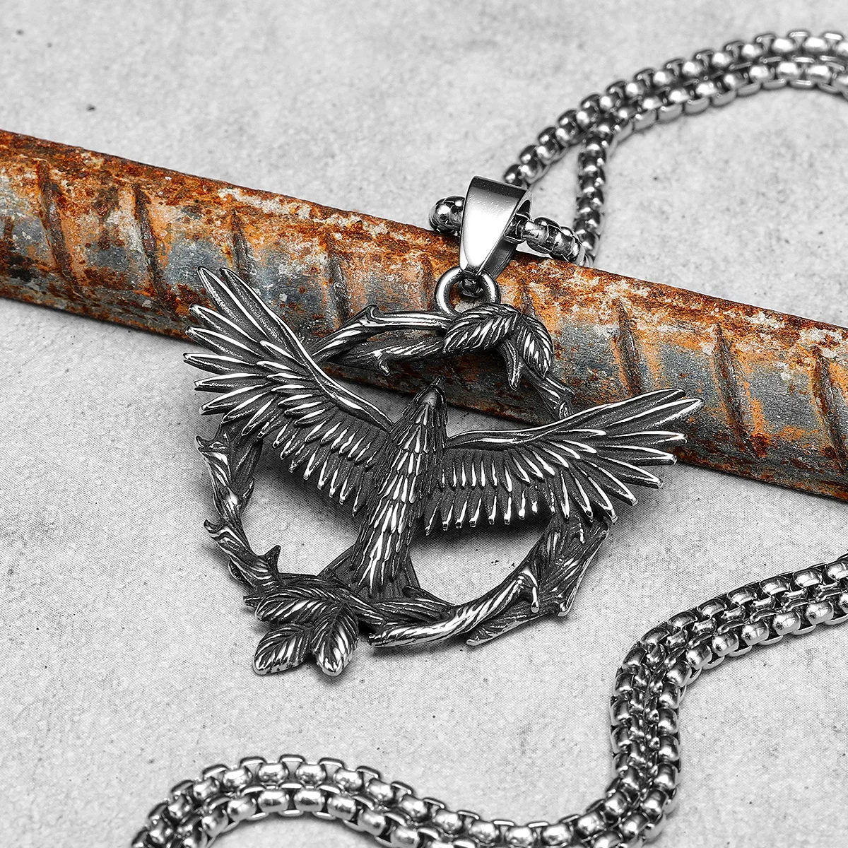 Viking Retro Eagle Necklaces Stainless Steel Pendant Necklace for Men Gothic Bird Branch Jewelry Accessories Gifts Wholesale
Viking Retro Eagle Necklaces Stainless Steel Pendant Necklace for Men Gothic Bird Branch Jewelry Accessories Gifts Wholesale