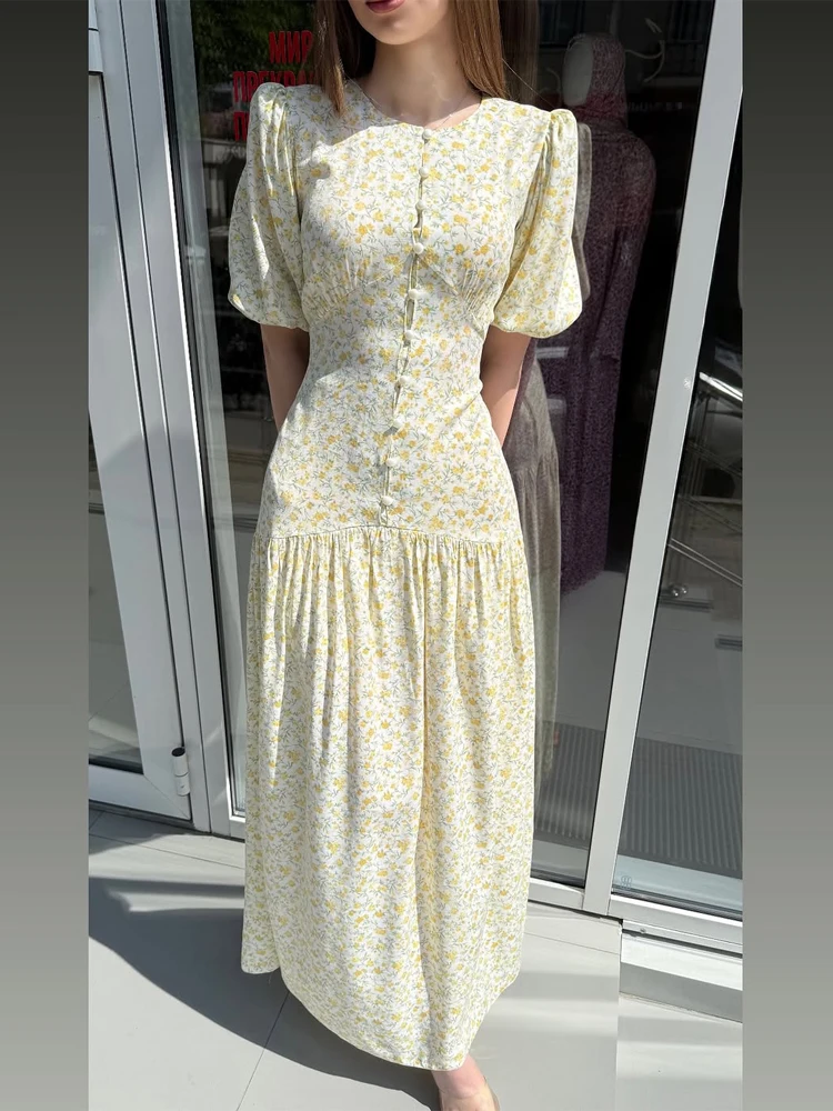 Women Cream Yellow Tiny Floral Midi Dress Elegant Crew Neck Puff Short Sleeve High Waist Flared Long Dress 2026 Summer Wear
Women Cream Yellow Tiny Floral Midi Dress Elegant Crew Neck Puff Short Sleeve High Waist Flared Long Dress 2026 Summer Wear