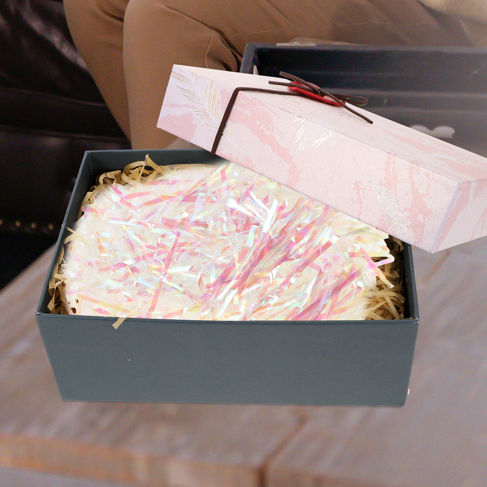 Fantasy Silk Filling Gift Boxes Confetti Paper Shreds Packing Basket Grass Iridescent Wrap Shredded Filler Tissue Decorations
Fantasy Silk Filling Gift Boxes Confetti Paper Shreds Packing Basket Grass Iridescent Wrap Shredded Filler Tissue Decorations