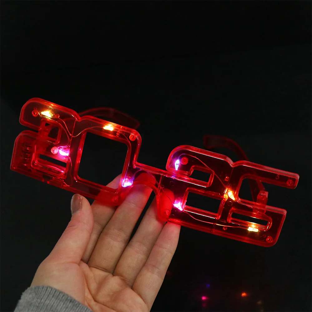 Светящиеся LED-очки 2026: Новогодние очки с цифрами, фотогеничные украшения, красочные светящиеся очки для новогодней вечеринки
Светящиеся LED-очки 2026: Новогодние очки с цифрами, фотогеничные украшения, красочные светящиеся очки для новогодней вечеринки
