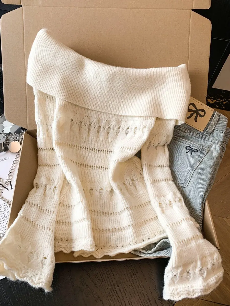 Women's Gentle Style Hollow out Knitted Sweater Autumn Winter One Shoulder Waist Cinched Base Shirt Inner Design Sensation ...
Women's Gentle Style Hollow out Knitted Sweater Autumn Winter One Shoulder Waist Cinched Base Shirt Inner Design Sensation ...