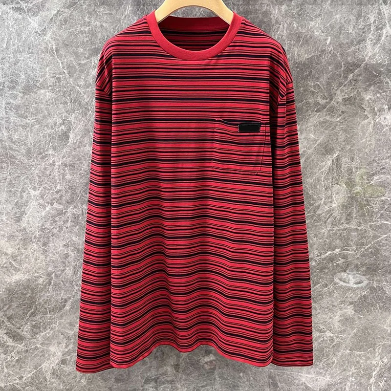 Высококачественная женская полосатая футболка с длинными рукавами, карманным коллажем и круглым воротником из мягкой ткани 25100352
Высококачественная женская полосатая футболка с длинными рукавами, карманным коллажем и круглым воротником из мягкой ткани 25100352