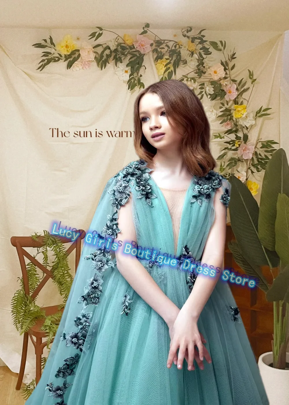 Quality Flower Girl Dress Lace Applique For Wedding Tulle Floor Length Kids Princess Pageant Birthday Party Ball Evening Gowns
Quality Flower Girl Dress Lace Applique For Wedding Tulle Floor Length Kids Princess Pageant Birthday Party Ball Evening Gowns