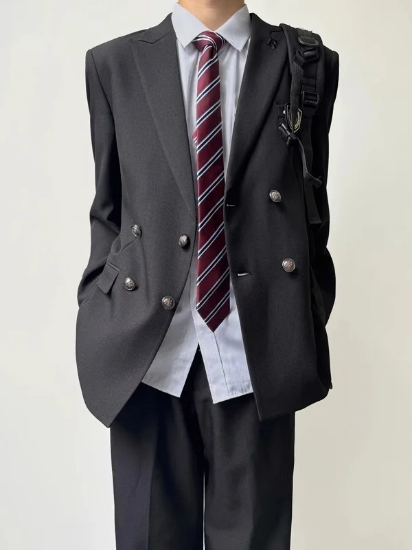 Ретро-пиджак мужской двубортный с вышивкой, повседневный, приталенный, с длинным рукавом, однотонный, молодежный тренд, осенняя коллекция
Ретро-пиджак мужской двубортный с вышивкой, повседневный, приталенный, с длинным рукавом, однотонный, молодежный тренд, осенняя коллекция