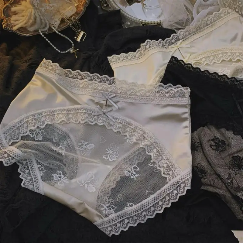 Французские высококачественные атласные прозрачные красивые кружевные трусики с ягодицами, женские сексуальные полые трусики с вышивкой, ягодицы со средней талией, большой размер
Французские высококачественные атласные прозрачные красивые кружевные трусики с ягодицами, женские сексуальные полые трусики с вышивкой, ягодицы со средней талией, большой размер