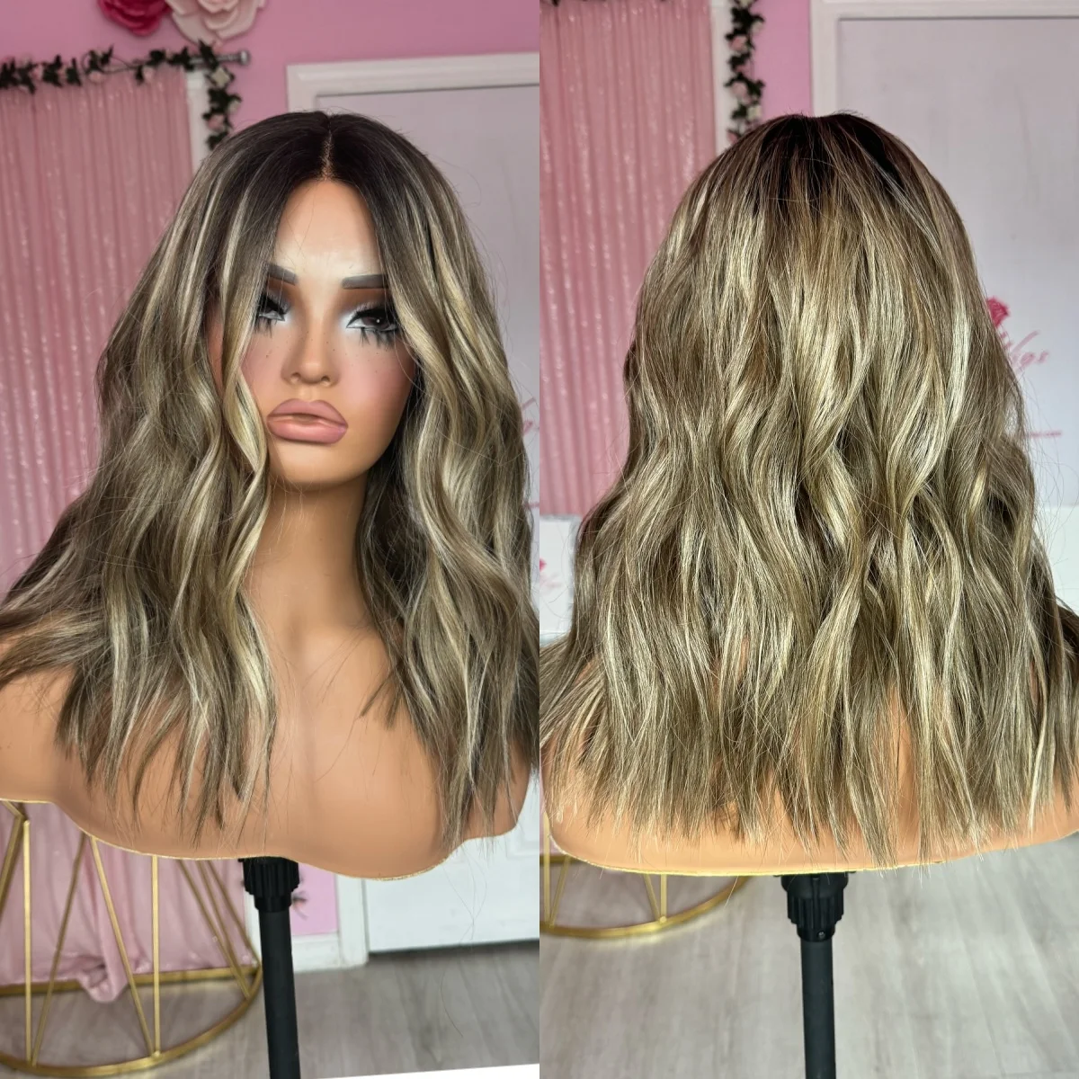 Honey Blonde Wig Highlight Brown Premium Quality Wigs for Women Water Wave Glueless Wear and Go Synthetic Lace Wig Daily Use
Honey Blonde Wig Highlight Brown Premium Quality Wigs for Women Water Wave Glueless Wear and Go Synthetic Lace Wig Daily Use
