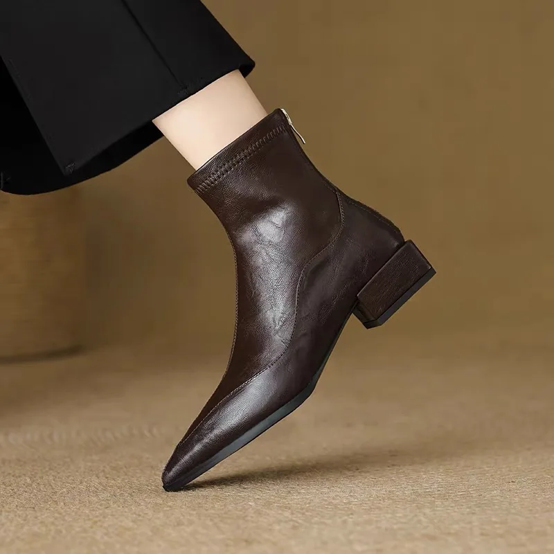 Women's Pointed Toe Block Heel Ankle Boots AW New - Slim Elastic Fashion, Real Leather Feel, Trendy Cold-Season Footwear
Women's Pointed Toe Block Heel Ankle Boots AW New - Slim Elastic Fashion, Real Leather Feel, Trendy Cold-Season Footwear