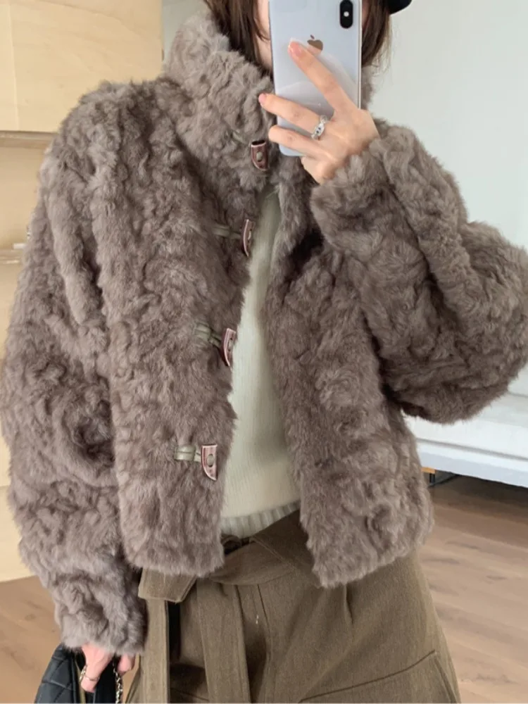 Thiened Winter Women's PU Leather Fur Coat Stand Collar Button Splicing Cotton Jaet Warm Sli Commute Faion Outerwear
Thiened Winter Women's PU Leather Fur Coat Stand Collar Button Splicing Cotton Jaet Warm Sli Commute Faion Outerwear