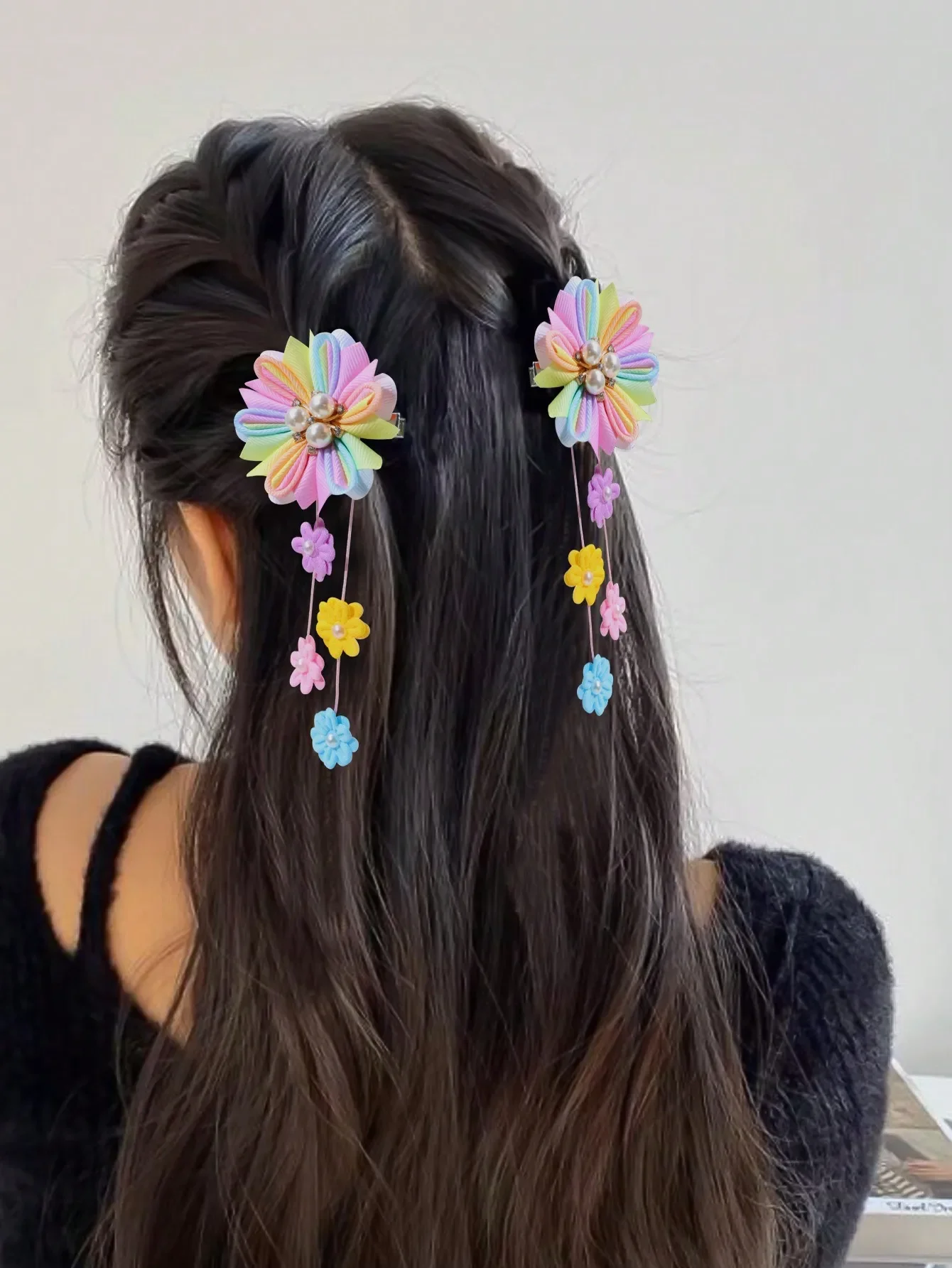 2pcs/Set Women's Double-Sided Floral Hair Clips, Sweet 3-Pearl 6-Petal Alligator Clips, Ladies' Daily Fashion Hair Accessories, Claw Clips, Hair Pins, School Supplies
2pcs/Set Women's Double-Sided Floral Hair Clips, Sweet 3-Pearl 6-Petal Alligator Clips, Ladies' Daily Fashion Hair Accessories, Claw Clips, Hair Pins, School Supplies