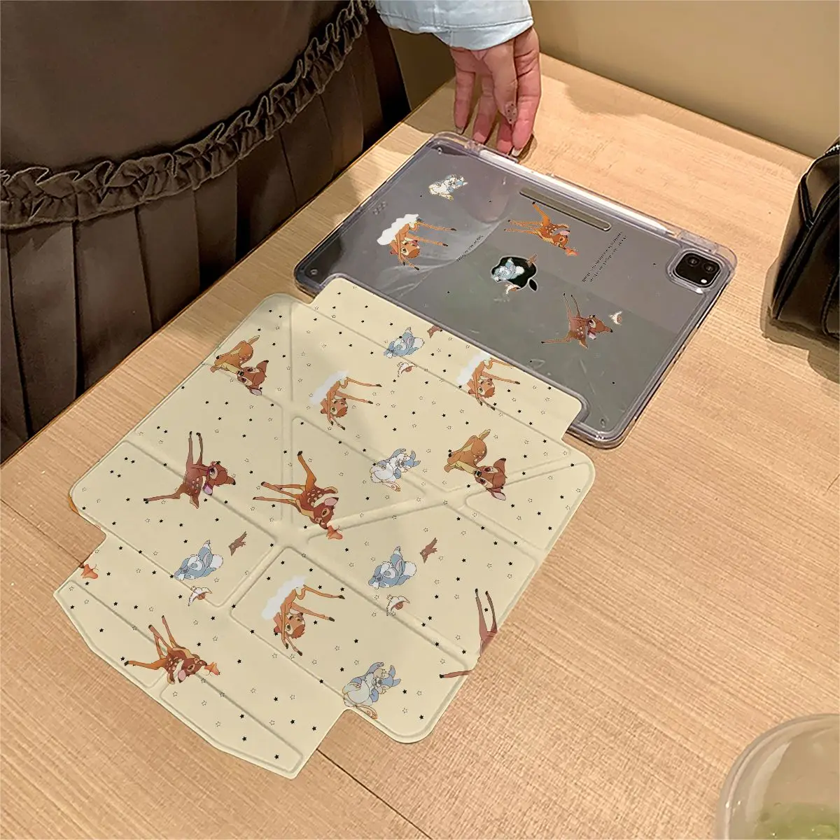 Cute Cartoon Deer Pattern Magnetic Buckle For iPad 2025 Protective Cover For iPad Pro 2022 12.9in Air7 10th 11th M4 M5 Case Y2k
Cute Cartoon Deer Pattern Magnetic Buckle For iPad 2025 Protective Cover For iPad Pro 2022 12.9in Air7 10th 11th M4 M5 Case Y2k