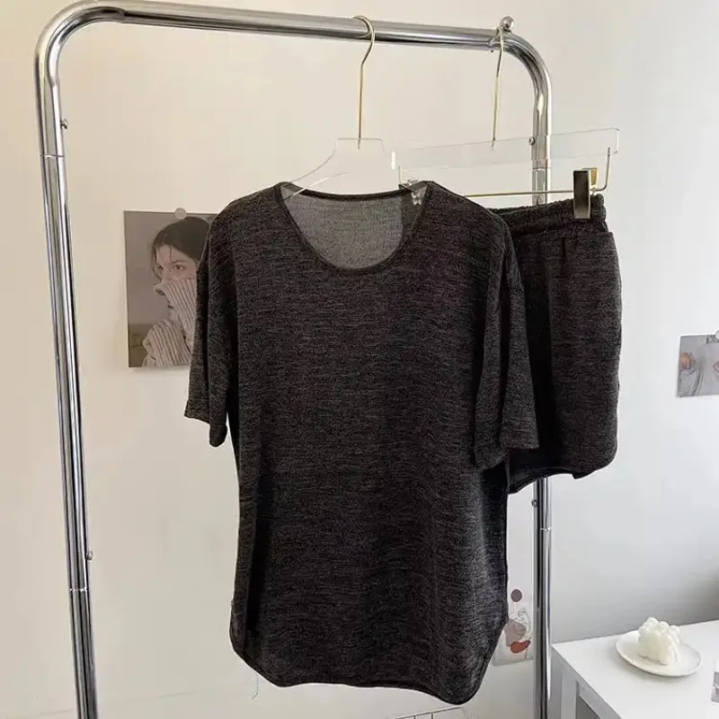 Women's Plus Size Casual 2-Piece Set Loose Short Sleeve T-shirt Shorts Loungewear
Women's Plus Size Casual 2-Piece Set Loose Short Sleeve T-shirt Shorts Loungewear