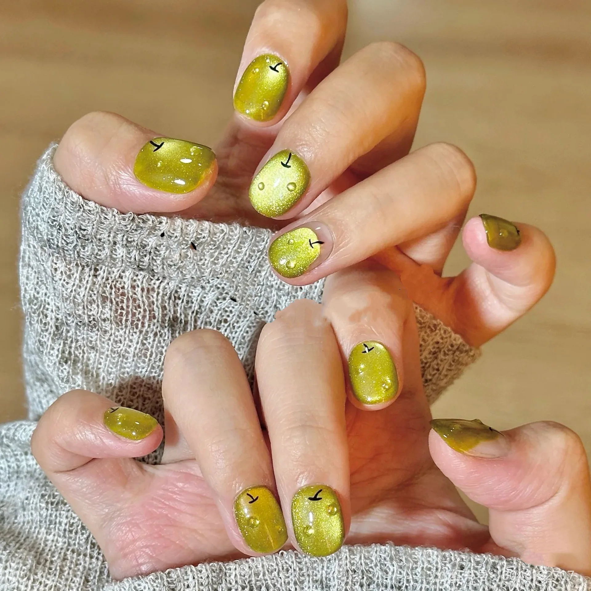 10 шт., милые короткие круглые ногти ручной работы, блестящие зеленые кошачьи глаза, груша, модель, дизайн, милые накладные ногти, носимые ногти для девочек, лето 
10 шт., милые короткие круглые ногти ручной работы, блестящие зеленые кошачьи глаза, груша, модель, дизайн, милые накладные ногти, носимые ногти для девочек, лето
