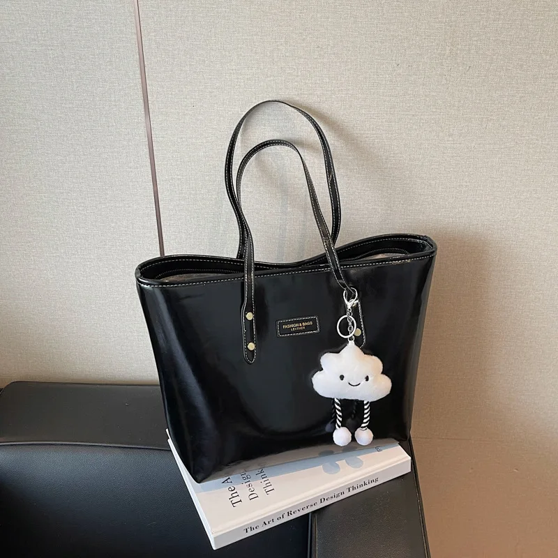 Premium Bag Women's 2025 New Trendy Fashion Versatile Shoulder Bag Large Capacity
Premium Bag Women's 2025 New Trendy Fashion Versatile Shoulder Bag Large Capacity