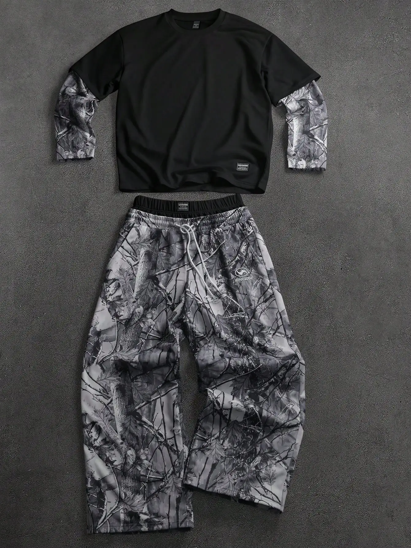 PAVTROS Men's Print Patchwork 2 In 1 T-Shirt And Pants Set
PAVTROS Men's Print Patchwork 2 In 1 T-Shirt And Pants Set