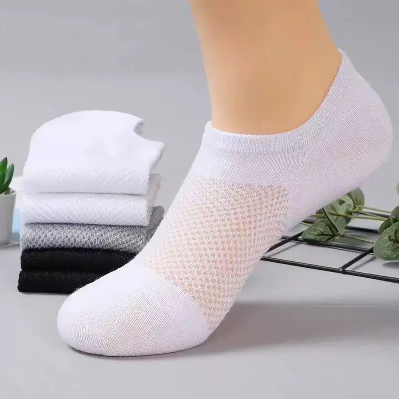 Classic Black White Gray No Show Socks for Men 5 Pairs Breathable Mesh Invisible Socks Casual Socks for Daily Wear
Classic Black White Gray No Show Socks for Men 5 Pairs Breathable Mesh Invisible Socks Casual Socks for Daily Wear