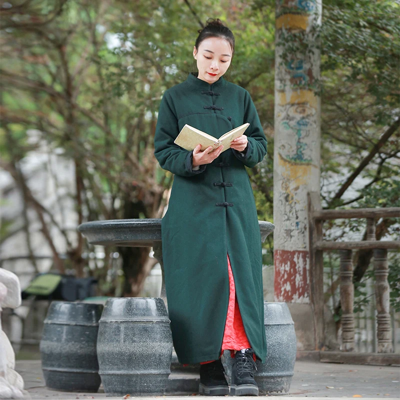 Женское винтажное шерстяное пальто в китайском стиле, осенне-зимнее, свободного кроя, стройнящее, художественное, с длинными рукавами
Женское винтажное шерстяное пальто в китайском стиле, осенне-зимнее, свободного кроя, стройнящее, художественное, с длинными рукавами