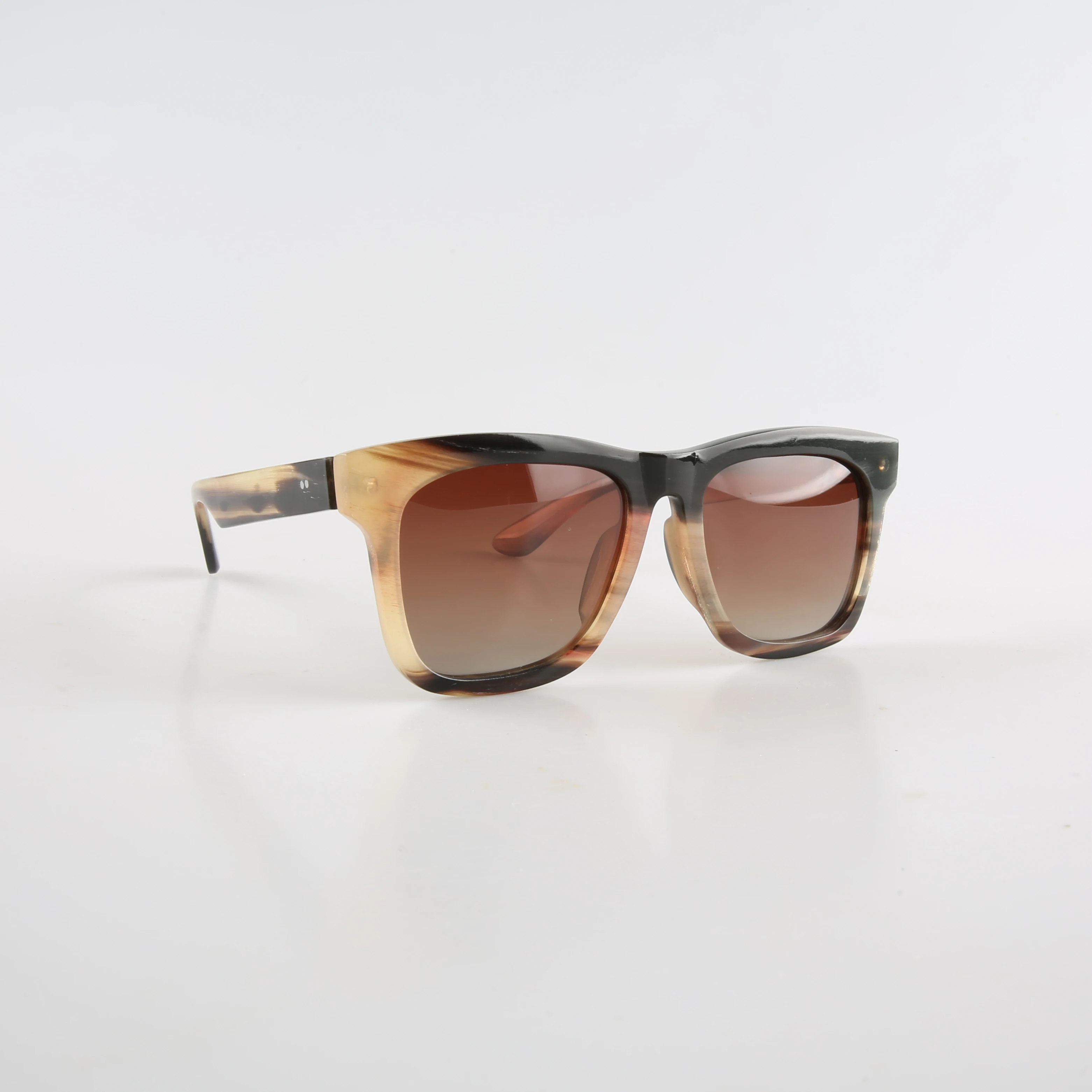 Sunglasses For Men Women Retro Luxury Eyewear Square Retro Oversize Polarized Handmade 100% Natural Horn Eyeglasses
Sunglasses For Men Women Retro Luxury Eyewear Square Retro Oversize Polarized Handmade 100% Natural Horn Eyeglasses