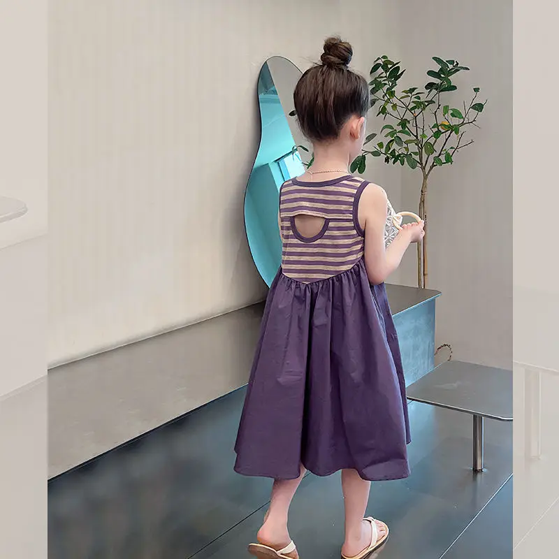 Girls backless dress 2025 summer new children's striped splicing casual vest skirt
Girls backless dress 2025 summer new children's striped splicing casual vest skirt