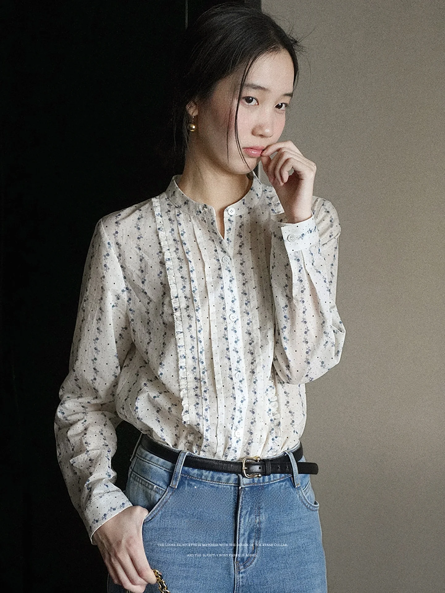 Lalaglow Early Spring Blue Flower Pattern Loose Cotton Shirt Women's Versatile Slimming Top French Style round Neck Long Sleeve
Lalaglow Early Spring Blue Flower Pattern Loose Cotton Shirt Women's Versatile Slimming Top French Style round Neck Long Sleeve