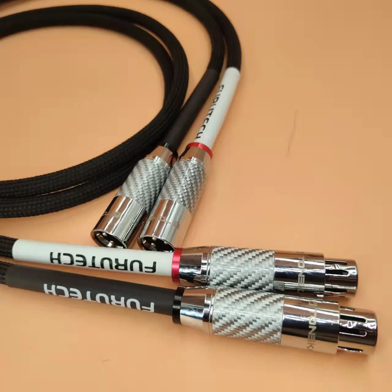 High Quality FURUTECH μ-P2.1OCC single crystal copper HIFI XLR balanced Interconnect Cable Amplifier audio upgrade wire Apair
High Quality FURUTECH μ-P2.1OCC single crystal copper HIFI XLR balanced Interconnect Cable Amplifier audio upgrade wire Apair