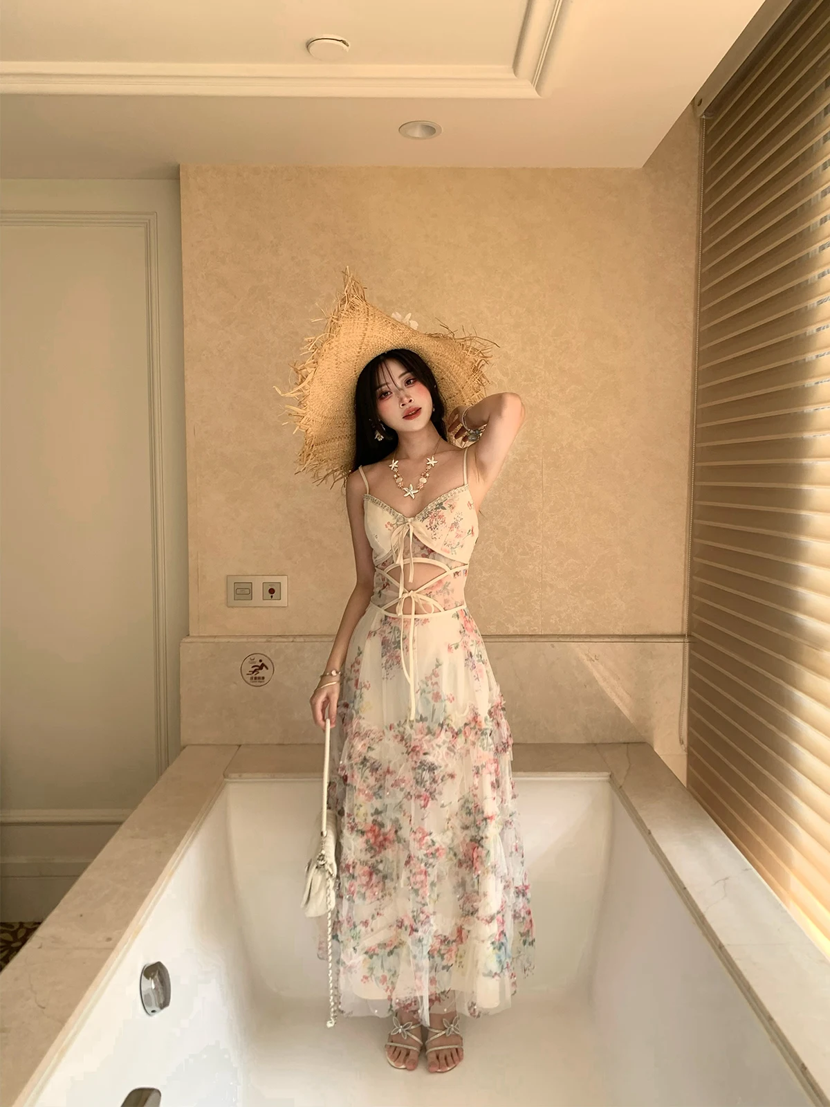 Gege Shop Floral Embellished Hollow out Long Dress French Style Holiday Skirt Heavy Embroidery Tie Waist A-Line Gown
Gege Shop Floral Embellished Hollow out Long Dress French Style Holiday Skirt Heavy Embroidery Tie Waist A-Line Gown