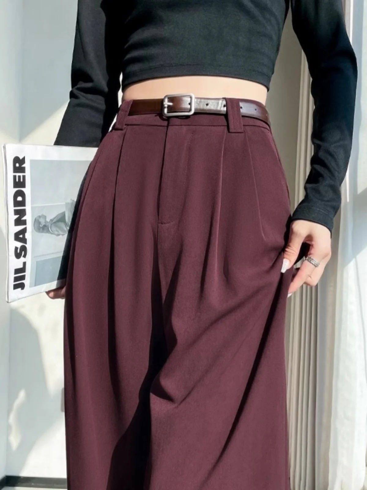 Женские брюки с высокой талией, облегающие, осенне-зимние, повседневные, широкие, костюмные, с отворотами, универсальные, длинные джинсы
Женские брюки с высокой талией, облегающие, осенне-зимние, повседневные, широкие, костюмные, с отворотами, универсальные, длинные джинсы