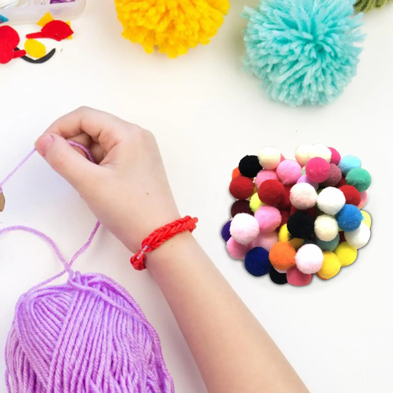 100 шариков с помпонами, художественное ремесло, ассорти помпонов для игрушечной вечеринки
100 шариков с помпонами, художественное ремесло, ассорти помпонов для игрушечной вечеринки