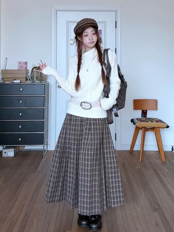 Korean Sle Knitted Sweater And Plaid Skirt Two-Piece Set Women's Faion Slimming Twist High Waist Midi Skirt Ensemble
Korean Sle Knitted Sweater And Plaid Skirt Two-Piece Set Women's Faion Slimming Twist High Waist Midi Skirt Ensemble
