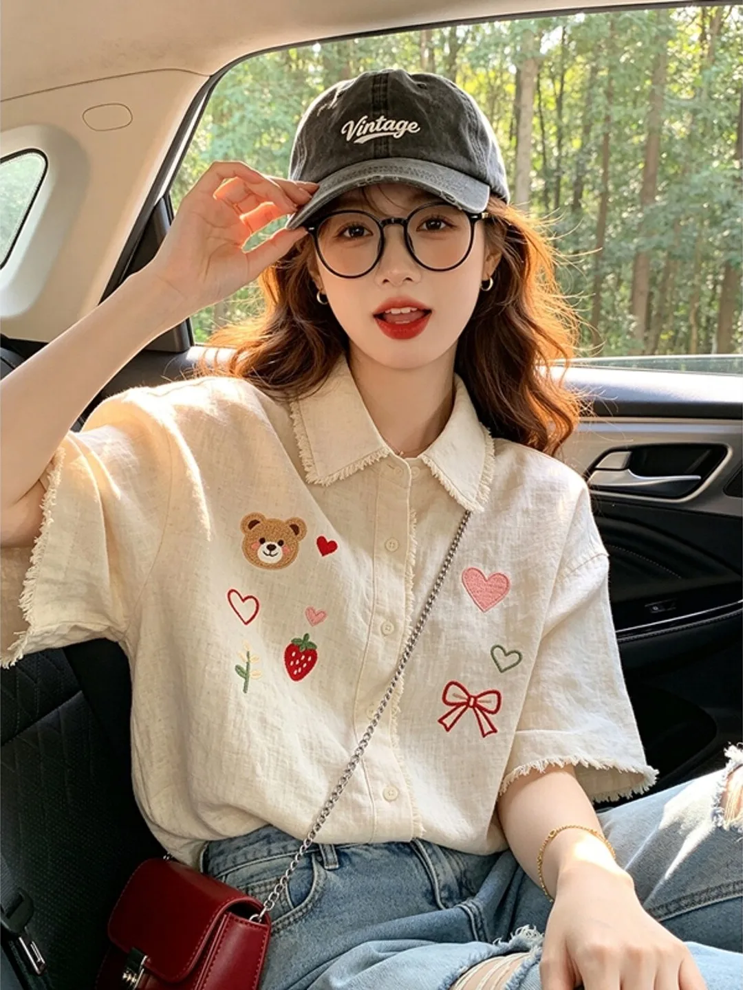 Strawberry Bear Trimmed Short Sleeve Linen Shirt Women's Style Summer New Arrival Fashionable Versatile Print Flip Collar Shirt
Strawberry Bear Trimmed Short Sleeve Linen Shirt Women's Style Summer New Arrival Fashionable Versatile Print Flip Collar Shirt