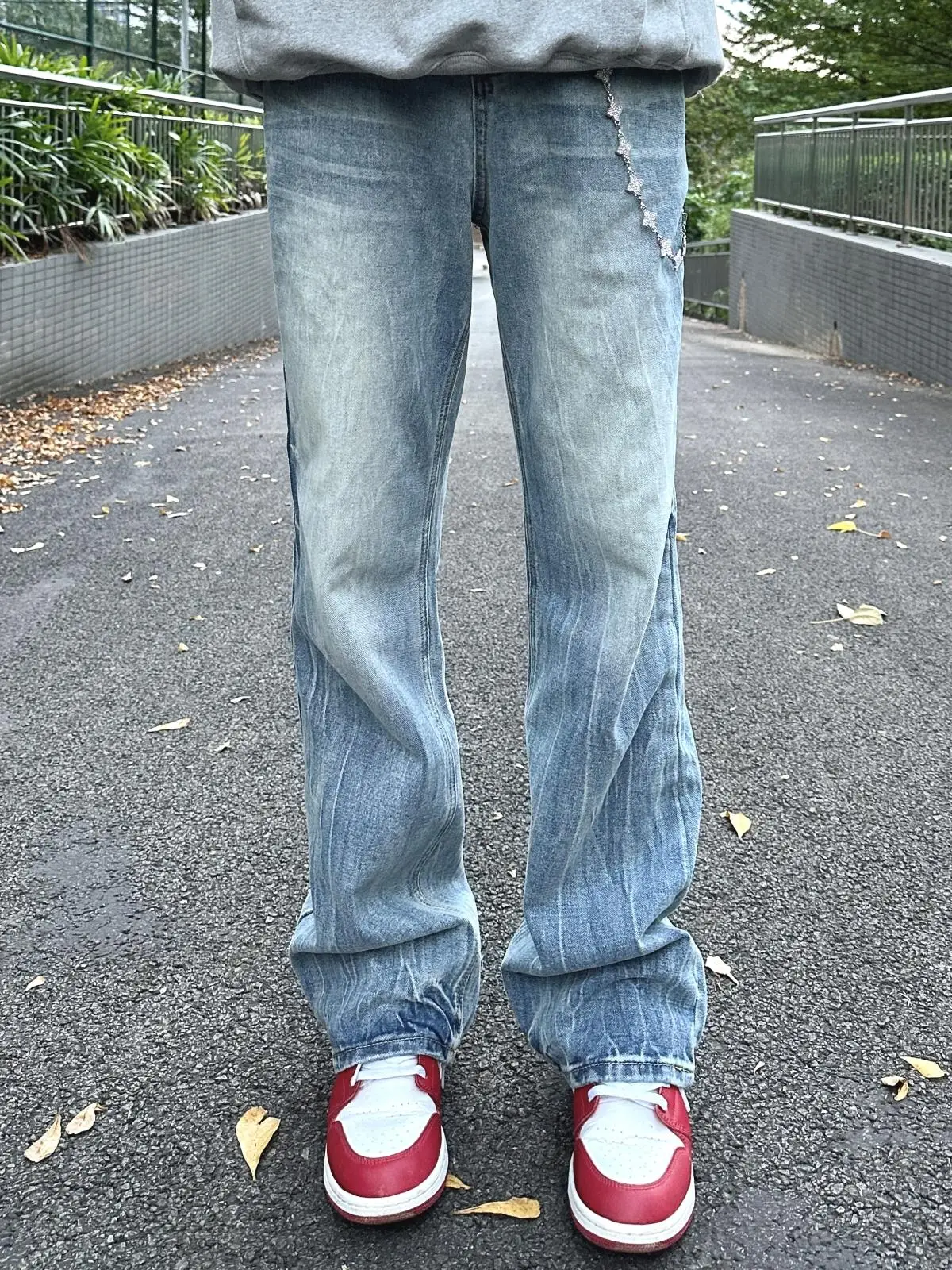 Cleanfit High Waist Straight Leg Jeans Slimming Blue Washed out Effect American High Street Style for Teenage Boys
Cleanfit High Waist Straight Leg Jeans Slimming Blue Washed out Effect American High Street Style for Teenage Boys