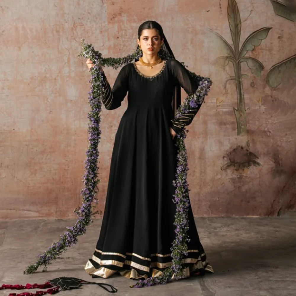 2026 Women's Formal Evening Gowns Elegant Chiffon Long Sleeve Round Neck A-Line Evening Dresses Exquisite 2026 Cocktail Dresses
2026 Women's Formal Evening Gowns Elegant Chiffon Long Sleeve Round Neck A-Line Evening Dresses Exquisite 2026 Cocktail Dresses