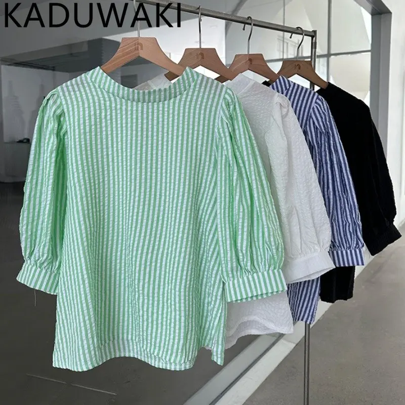 Japan Style Short Puff Sleeve Blouses Women Tops Vintage Elegant Blusas Mujer Loose Stripes Shirts Fashion 2024 Spring Summer
Japan Style Short Puff Sleeve Blouses Women Tops Vintage Elegant Blusas Mujer Loose Stripes Shirts Fashion 2024 Spring Summer