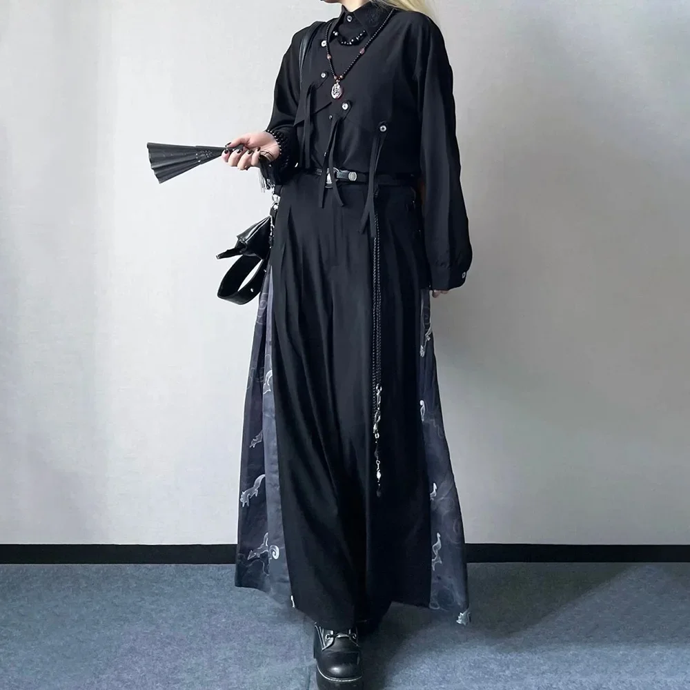 Old Money Men'S Wear 2025 New Men Culottes Spliced Side Buckle Design Samurai Pants Hakama Streetwear Fashion Youth Campus Pants
Old Money Men'S Wear 2025 New Men Culottes Spliced Side Buckle Design Samurai Pants Hakama Streetwear Fashion Youth Campus Pants