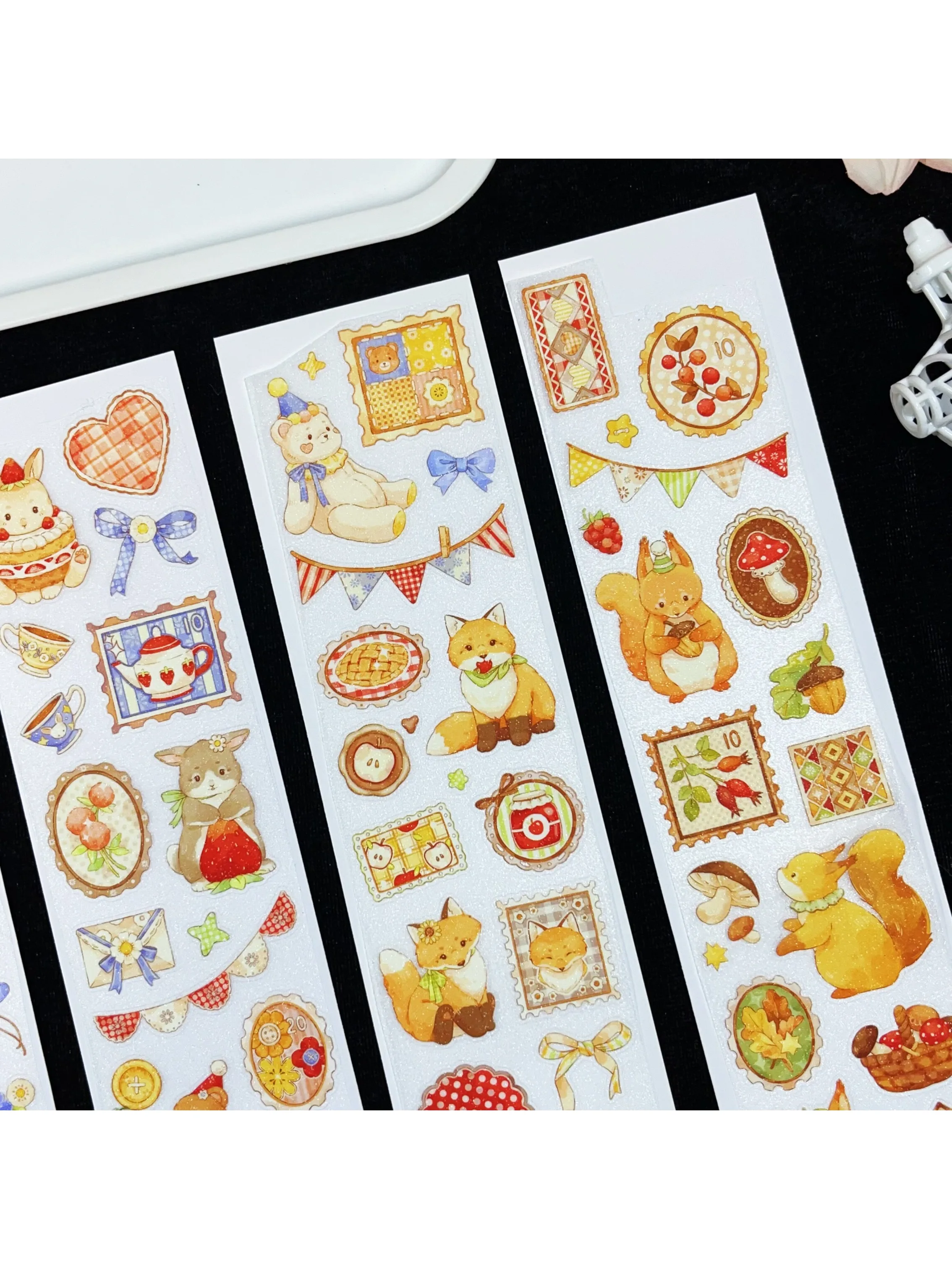 Silver Garden Flower Elf Washi Tape Shell Silver PET Tape Die Cut Tape Salt Notebook Material
Silver Garden Flower Elf Washi Tape Shell Silver PET Tape Die Cut Tape Salt Notebook Material