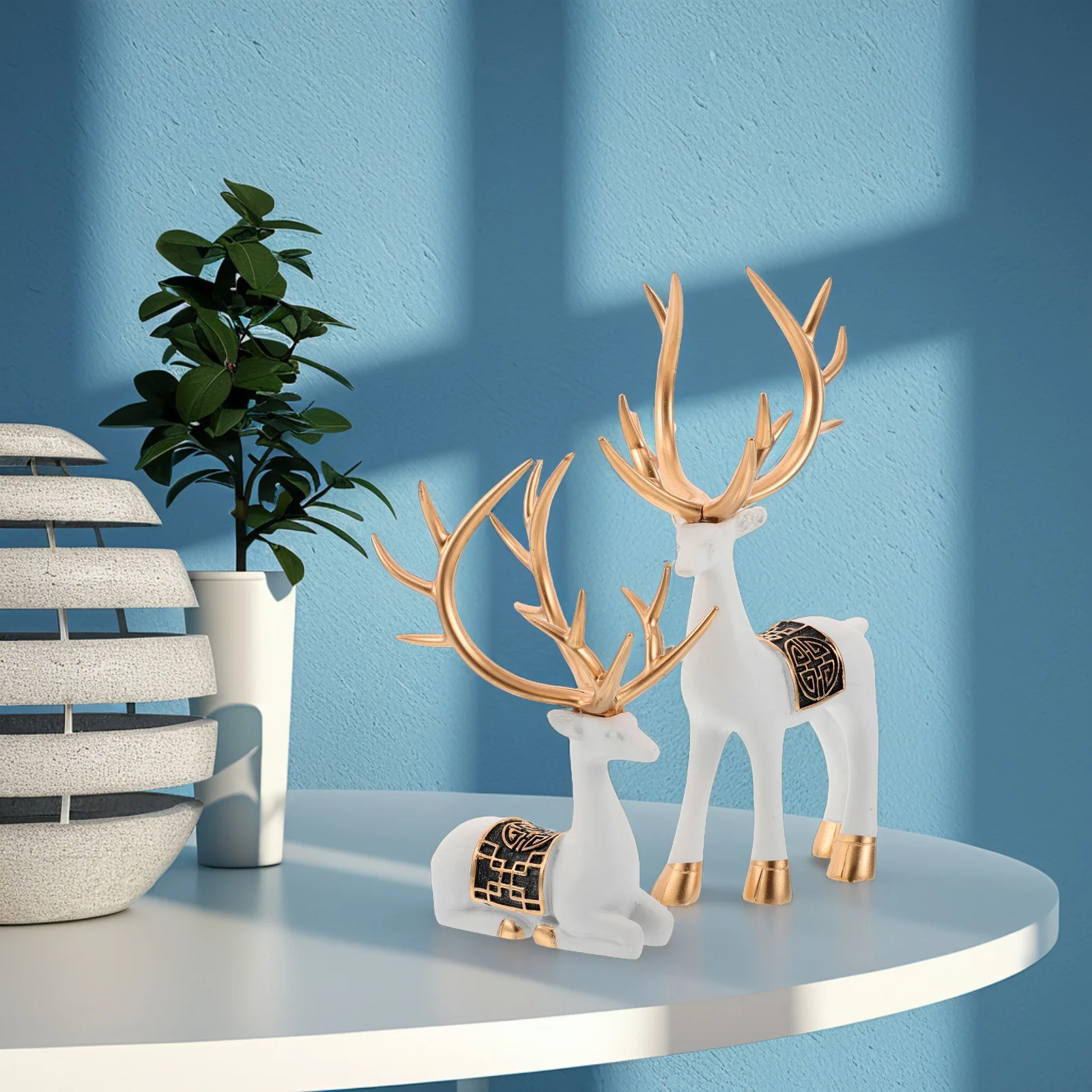 1Pair Nordic Reindeer Decor Ceramic Animal Sculpture for Indoor Decorative Use Elk Statue for Bookshelf Bedroom Tabletop Home
1Pair Nordic Reindeer Decor Ceramic Animal Sculpture for Indoor Decorative Use Elk Statue for Bookshelf Bedroom Tabletop Home