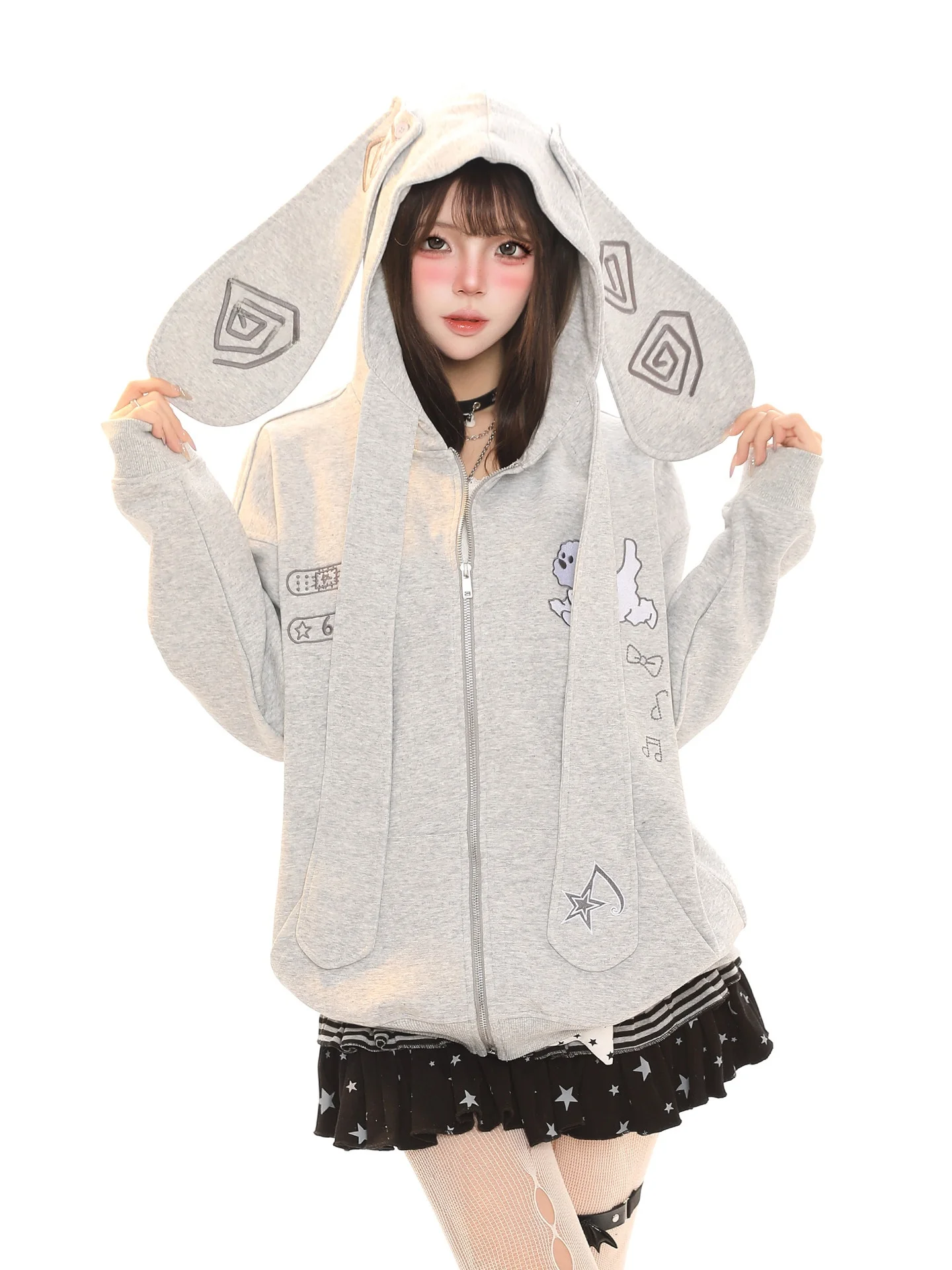 Женская толстовка в стиле ретро с американским мультяшным принтом, весенний дизайн, омолаживающий эффект, универсальный свободный кардиган-накидка
Женская толстовка в стиле ретро с американским мультяшным принтом, весенний дизайн, омолаживающий эффект, универсальный свободный кардиган-накидка