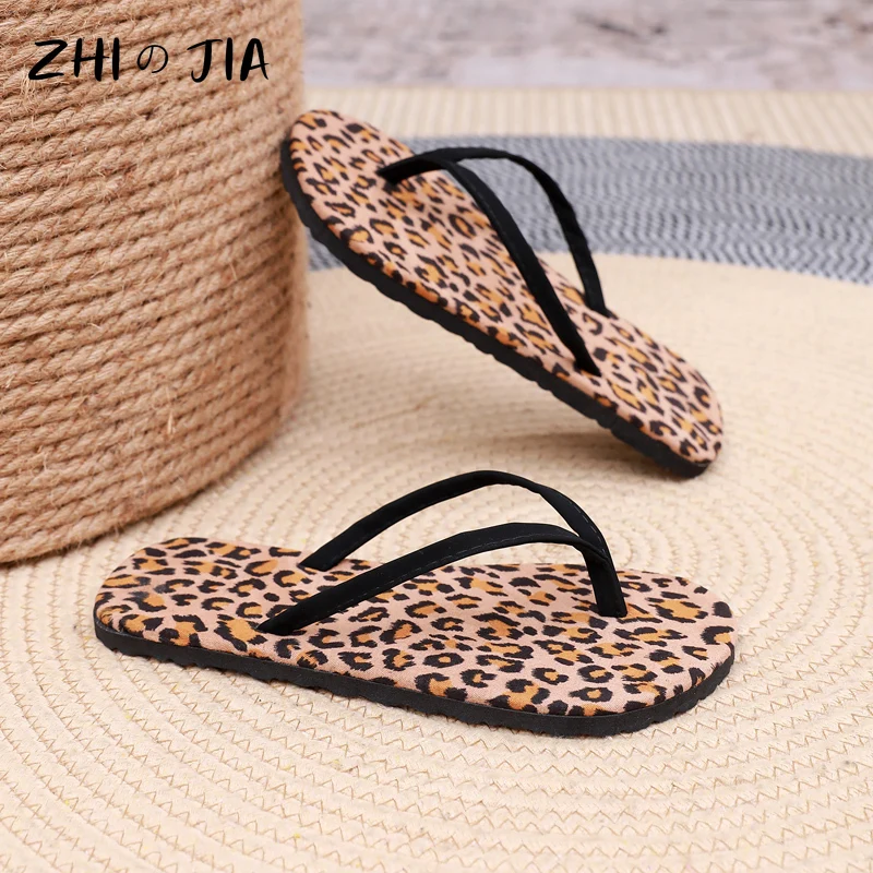 Hot Selling Flip Flops Women's Home Indoor Comfort Slippers Water Beach Quick Drying Sandals Summer Outdoor Leisure Sandals
Hot Selling Flip Flops Women's Home Indoor Comfort Slippers Water Beach Quick Drying Sandals Summer Outdoor Leisure Sandals