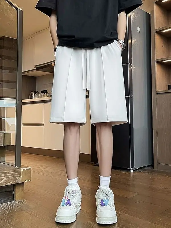 Мужские повседневные брюки из ледяного шелка, длиной до колена, свободного кроя, летние, модные, прямые джинсы
Мужские повседневные брюки из ледяного шелка, длиной до колена, свободного кроя, летние, модные, прямые джинсы