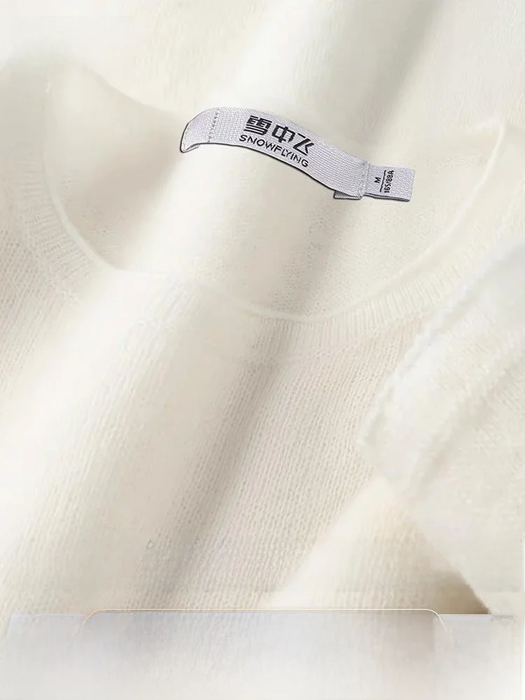Snow mid Fly Pure Wool Knitted Sweater Women's round Neck Pullover Autumn Winter Basic Color Wool Shirt Comfortable Fit
Snow mid Fly Pure Wool Knitted Sweater Women's round Neck Pullover Autumn Winter Basic Color Wool Shirt Comfortable Fit
