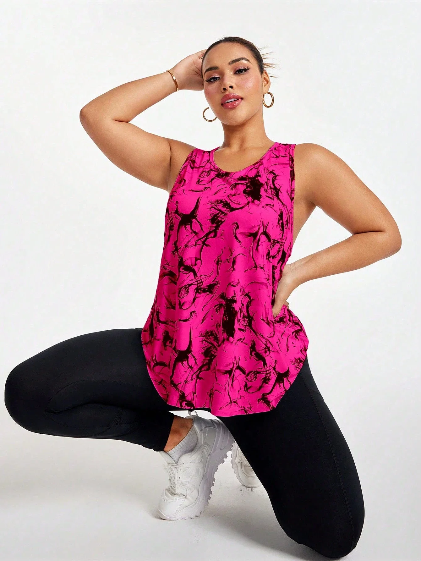 Plus Size Loose Sleeveless Workout Tank Top For Women Outdoor Sports Activewear
Plus Size Loose Sleeveless Workout Tank Top For Women Outdoor Sports Activewear