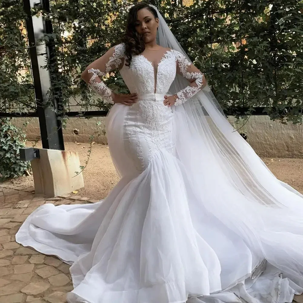 Customized Scoop Neck Lace Appliques Wedding Dress Vestido De Noiva Full Sleeve Country Bridal Gown with Removable Skirt
Customized Scoop Neck Lace Appliques Wedding Dress Vestido De Noiva Full Sleeve Country Bridal Gown with Removable Skirt